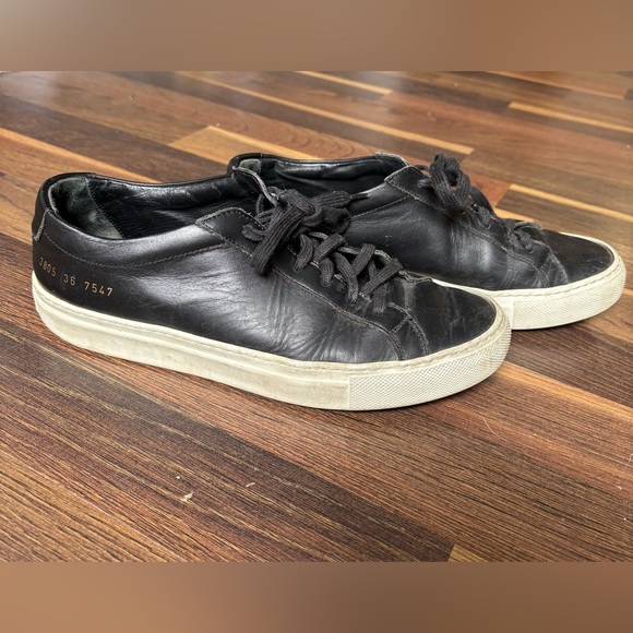 Woman By Common Projects Black Solid Leather Low Top Sneaker Achilles Sz 6 36 - Picture 2 of 9